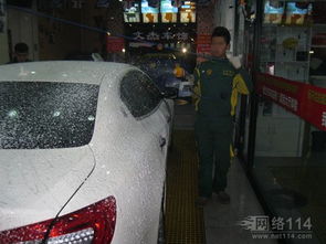 用細(xì)節(jié)畫(huà)龍點(diǎn)睛 汽車(chē)裝飾的魅力與實(shí)踐指南